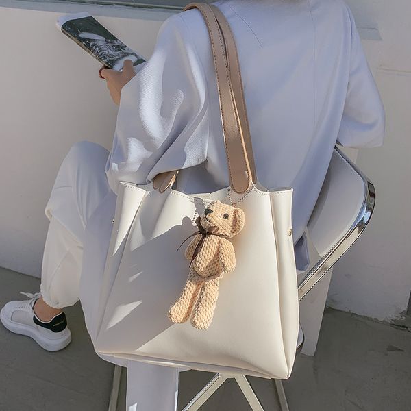 

advanced sense big bag 2021 new fashion womens bag foreign style shoulder bag large capacity versatile commuter tote