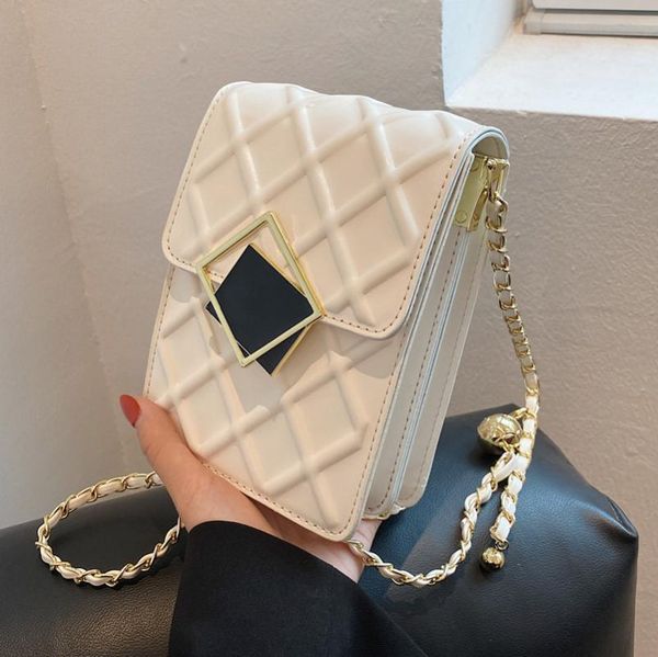 

evening bags high-quality casual western style chain shoulder messenger handbags 2021 simple rhombic fashion mobile phone bag mini fresh