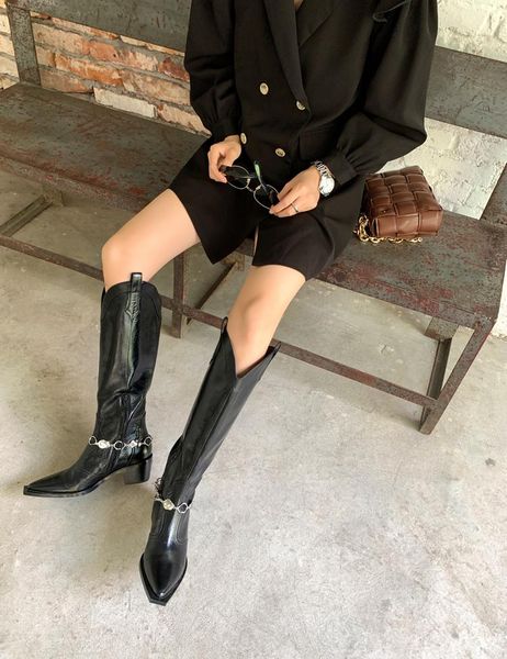 

boots 2021 autumn winter shoes for women chain decoration modern booties pointed toe square heel knight black zip zapatos mujer