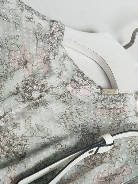 

dress spring burnt mulberry split french printed silk, Black;gray