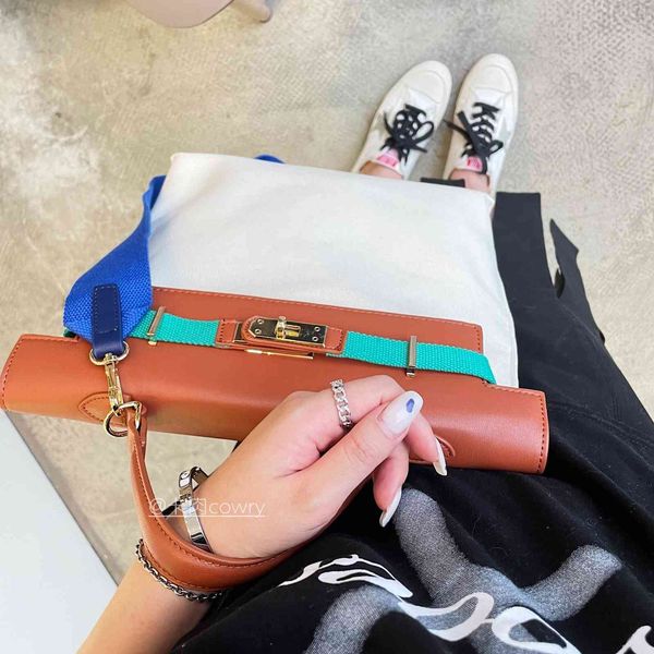 

. carrey canvas handbag large capacity one shoulder messenger bag
