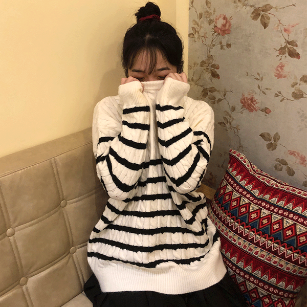 

women's sweaters striped knitted sweater women 2021 autumn winter rumored long sleeve round neck warm middle length pullover femalem1, White;black