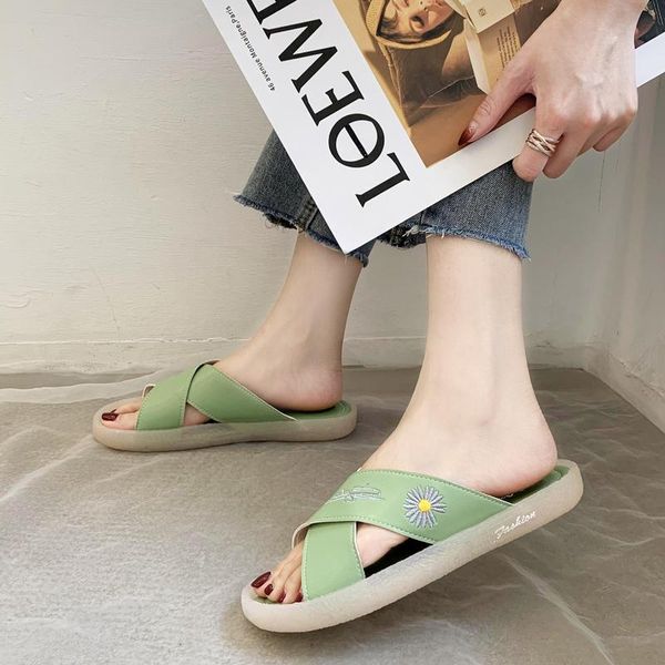 

fairy cool slippers women ins fashion 2021 summer jelly bottom daisy cross sandal, Black
