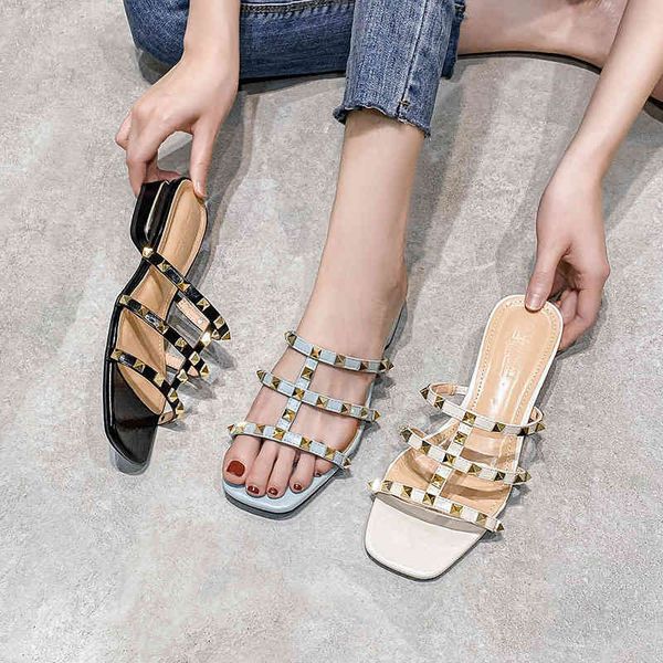 

slippers women's rivet sandals for outer wear new summer chunky heel roman large size women 41-43 np95, Black