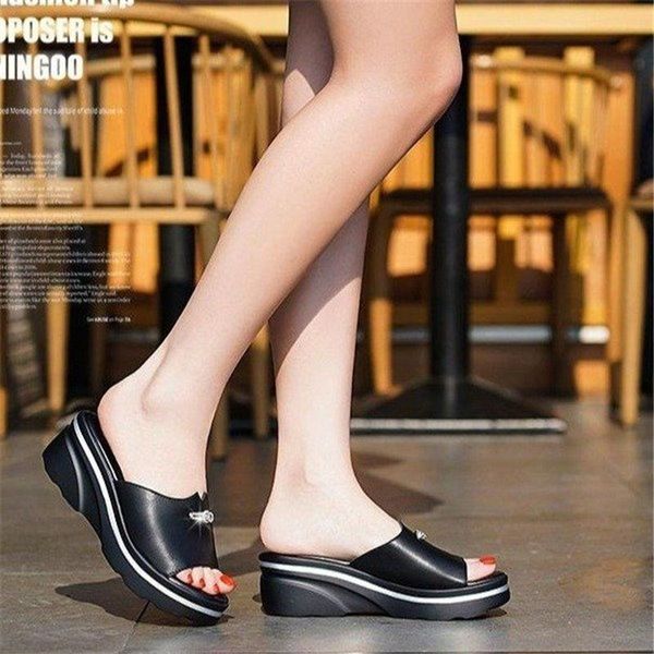 

slippers women's slope heels 2021 summer fashion sponge cake flat outer wear comfortable lightweight sandals, Black