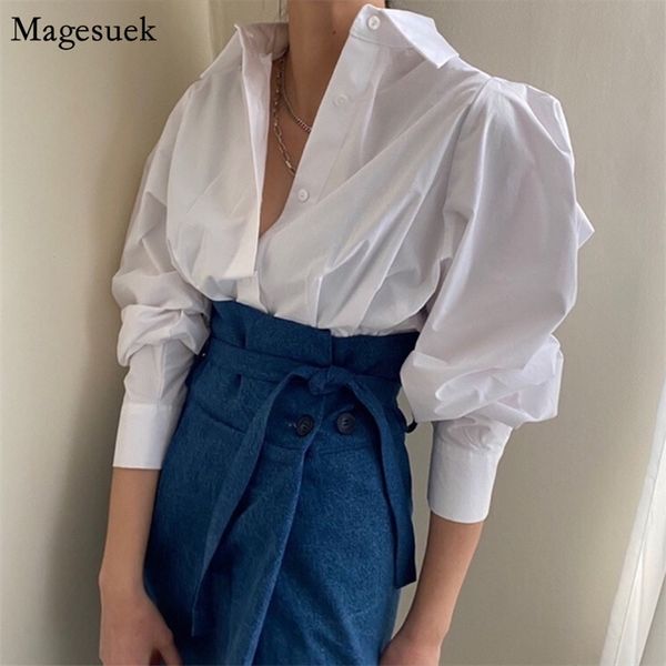 

korean vintage loose white woman shirt puff sleeve button up ladies office shirts women spring casual fashion blouse 13615 210512