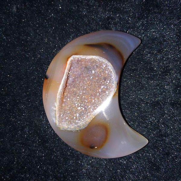 

decorative objects & figurines a natural stones and crystals cristalhe shape of the moon agate crystal cluster home decor palm stone very be