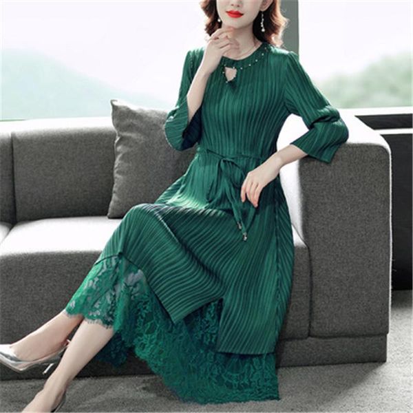 

casual dresses miyake fold dress women 2021 early autumn fashion round neck three-quarter sleeves mid-length clothes, Black;gray