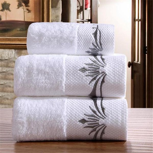 

towel 2021 comfortable high absorbent embroidery crown white el cotton / facial bath