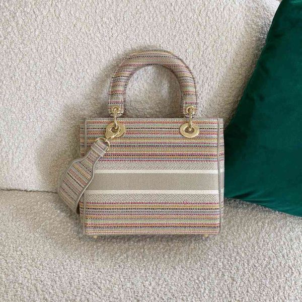 

design handbag 2021 new high-quality embroidery bag luxury hand women bags designer q00b