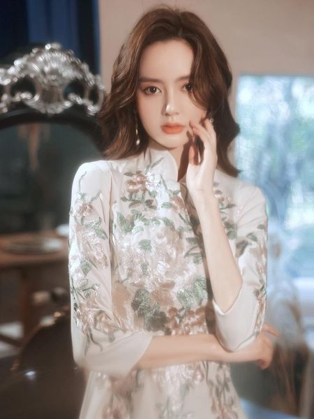 

ethnic clothing 2021 chinese dress improved cheongsam traditional ao dai exquisite embroidery elegant lady formal evening party qipao, Red