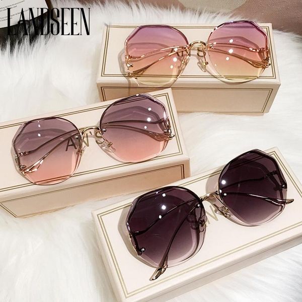 

sunglasses 2021 fashion tea gradient women ocean water cut trimmed lens metal curved temples sun glasses female uv400 eyewear, White;black