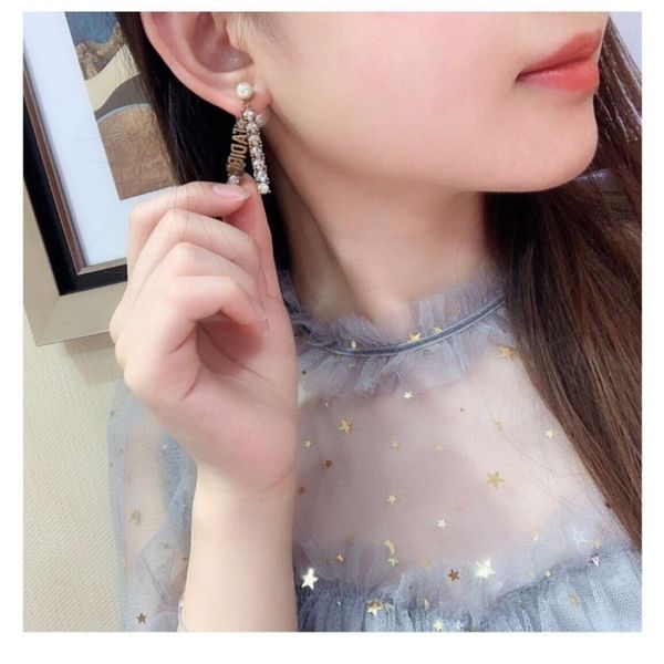 

classic brilliant diamonds inlaid pearl earrings precision 925 silver needle earrings anti allergy earrings female, Golden
