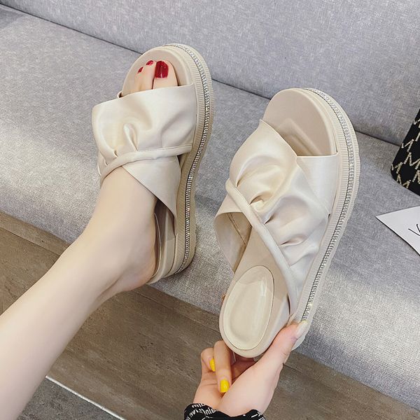 

luxury slippers ins net red 2021 summer leisure muffin slipper's thick sole fashion wear anti slip sandal, Black