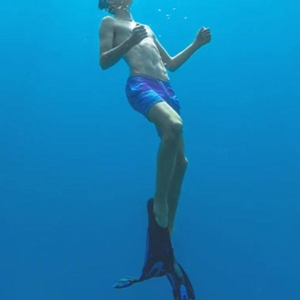 

magical change color beach shorts summer men swim trunks swimwear swimsuit portable fashion changing swimming d30 men's, White;black