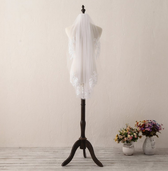 

bridal veils lace wedding veil short pearl and sequin ivory white soft, Black