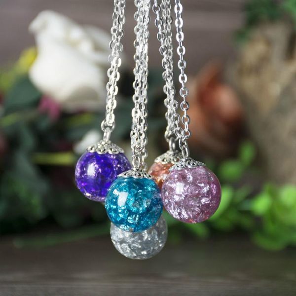 

pendant necklaces 2021 resin foil dried flower necklace crystal ornaments are women's gifts, Silver