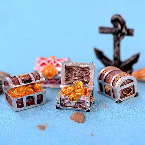 

decorations treasure chest box antique creative fish tank aquarium decoration landscape pirate gold coins ornaments resin crafts