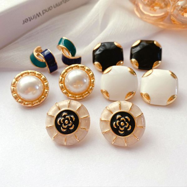 

hong kong style black white enameled stud earring 925 silver post earrings jewelry for women, Golden;silver