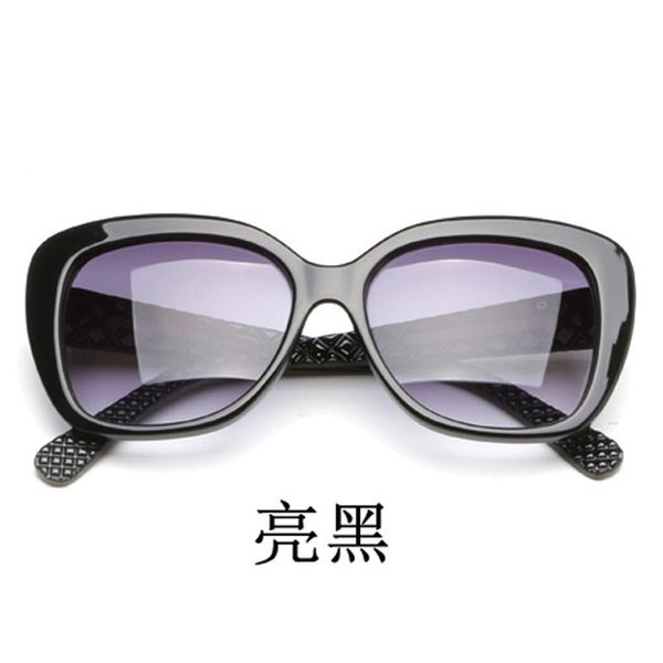 

new diamond inlaid women's 9173 box sunglasses, White;black