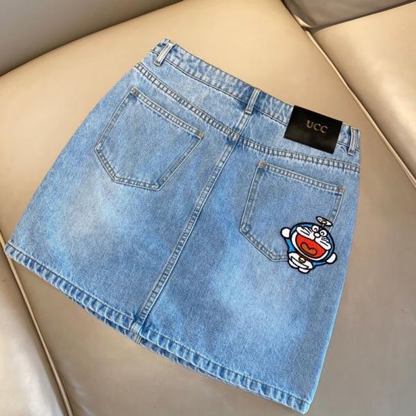 

net red with clean wash hands denim lovely doraemon patch pattern cutting is the essence of half skirt, Blue