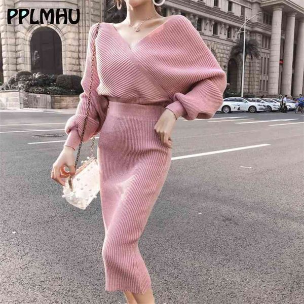 

shinny party knitted package hip skirt suits women winter elegant v-neck batwing sleeve two piece set lady club bodycon 210522, White