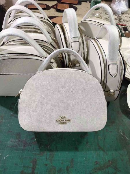 

louisbags_18 designer bag felicie marmont handbag saddle backpack onthego purse dingdanduoduo888 marc snaps bags anghhangbagreal w akend p 8