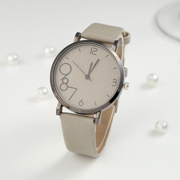 

wristwatches ladies watch round dial creative arabic numeral alloy case temperament multicolor simple quartz lightweight reloj hombre, Slivery;brown