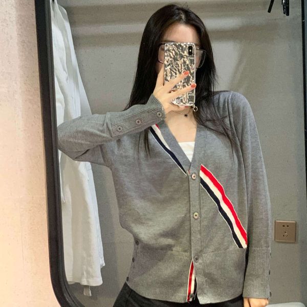 

aw21 tb contrast diagonal stripe v-neck wool cardigan long sleeve coat short sweater women, White;black