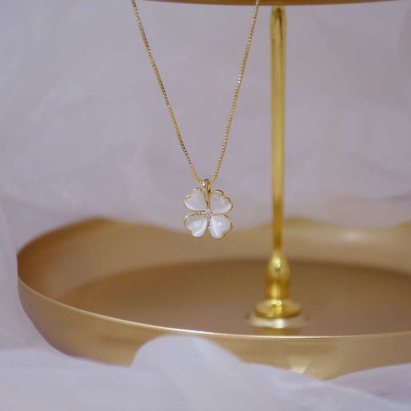

south korea east gate 14k gold cat's eye exquisite clover shape simple temperament female clavicle chain short necklace new style, Black