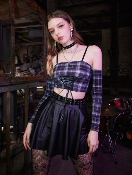 

romwe plaid lace up cami & 1pair oversleeve s0h0#, White