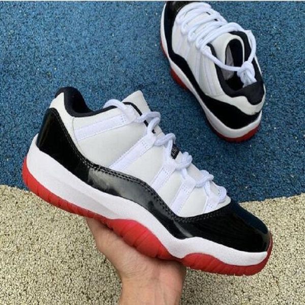 

jumpman mens 11 11s low white bred basketball shoes se metallic gold pantone ovo grey snake skin men women trainers sneakers 39yhrc