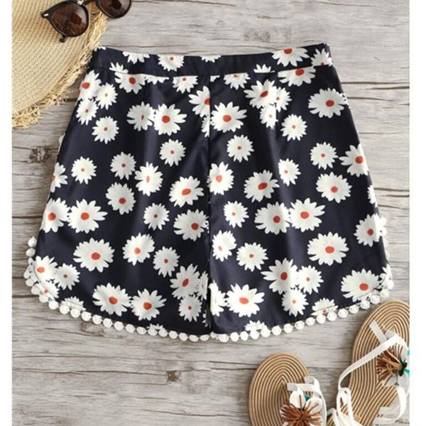 

women's shorts 2021mao print, White;black