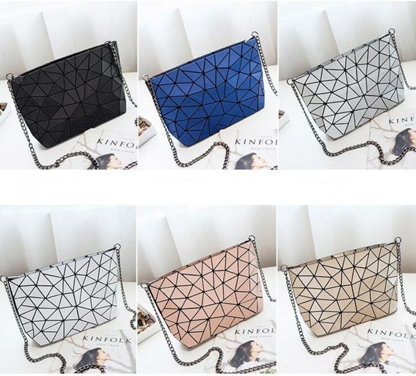 

2021 fashion men and women holding classic document bag lapsealed bread coated canvas wallet