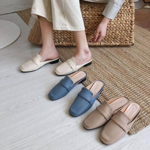 

slippers shoes soft luxury slides lady slipers women comfort designer girl flat 2021 basic rubber pu casual fretwork scandals fa, Black