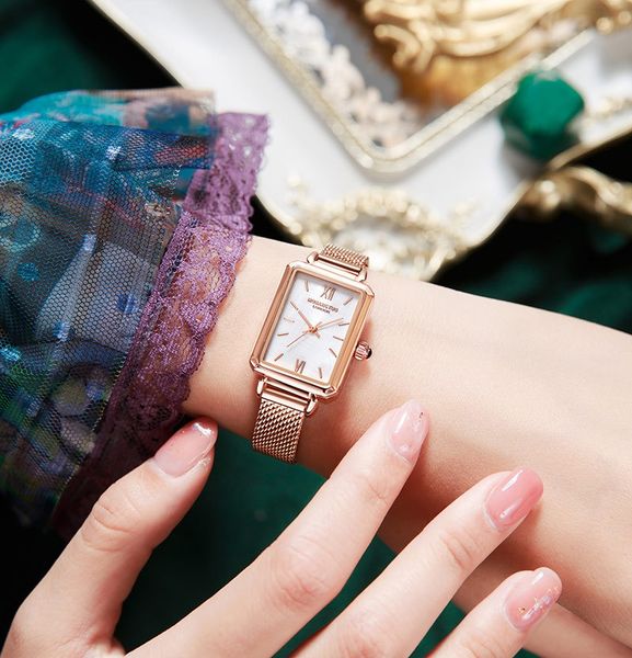 Fashion Dark Green Watch Mulheres Top Marca Quartz Relógios Senhoras Luxo Fresco Pequeno Retângulo Feminino Relógio de Malha de Relógio Com Caixa de Presente
