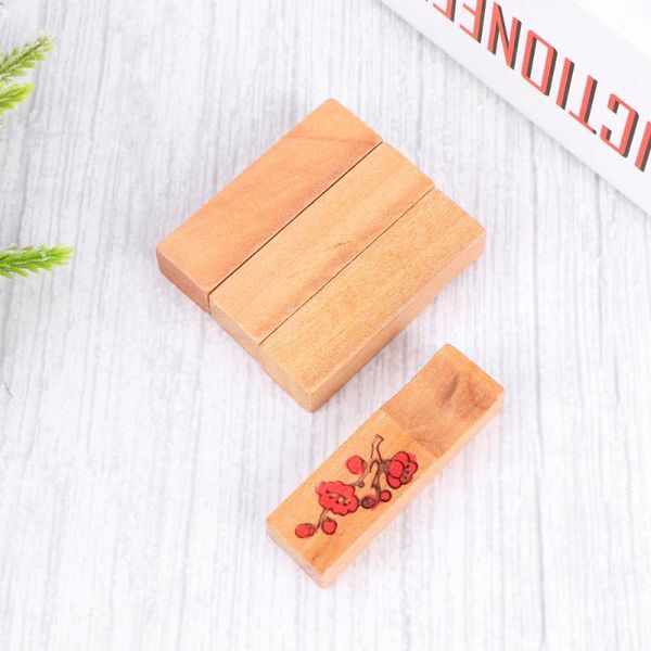 

chopsticks 8pcs household wooden chopstick rack spoon holder rest chinese style plum flower pattern for el room restaurant (
