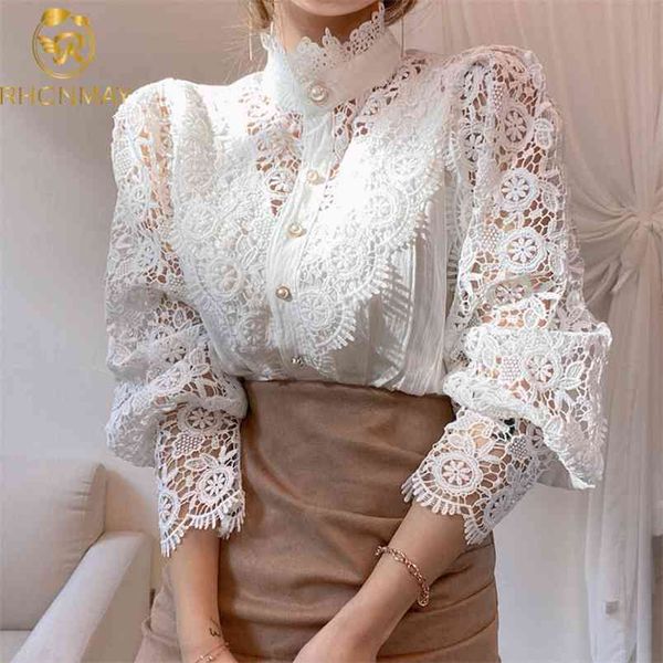 Escavar Flower Lace Patchwork Camisa Gola de Suporte All-Match Femme Blusas Pétala Manga Mulheres Blusa Chique Botão Branco Top 210506