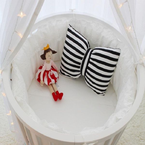 

5pcs set born baby round crib bumpers ins lace oval cot cotton solid color surrounding protector craddle bedding sets