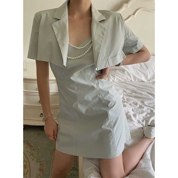 

u say 2021 summer pearl chain sling drs short shoulder et two piece women's suit, Black;gray
