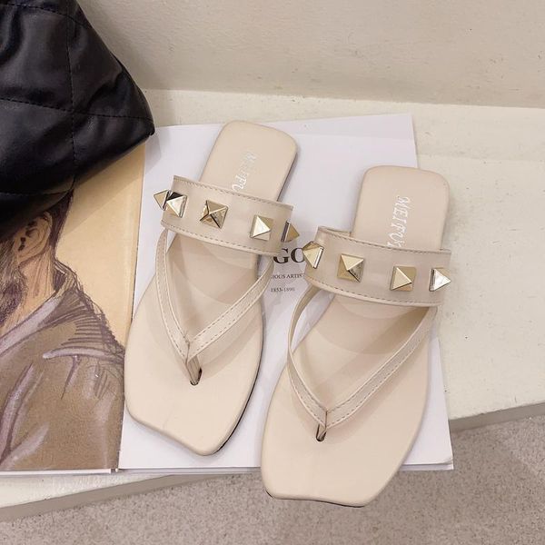 

slippers 2021 women summer casual shoes fashion rivet flat sandals slides comfortable beach woman flip flops, Black