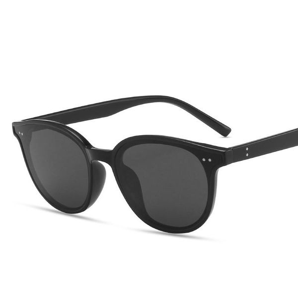 

sunglasses 2021 korean version retro star personality oval fashion two meters nail glasses, White;black