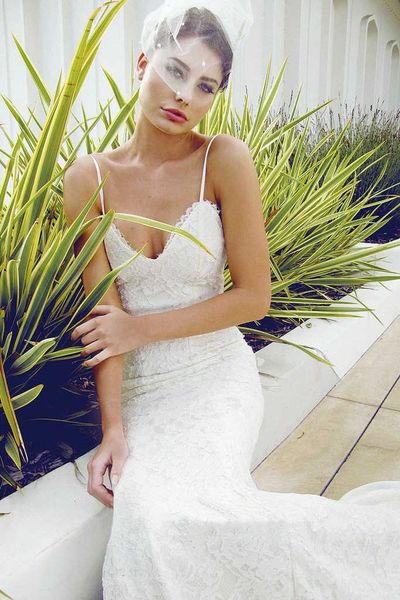 

luxury party evening dress suspender lace dr's backls banquet women's wear, Black