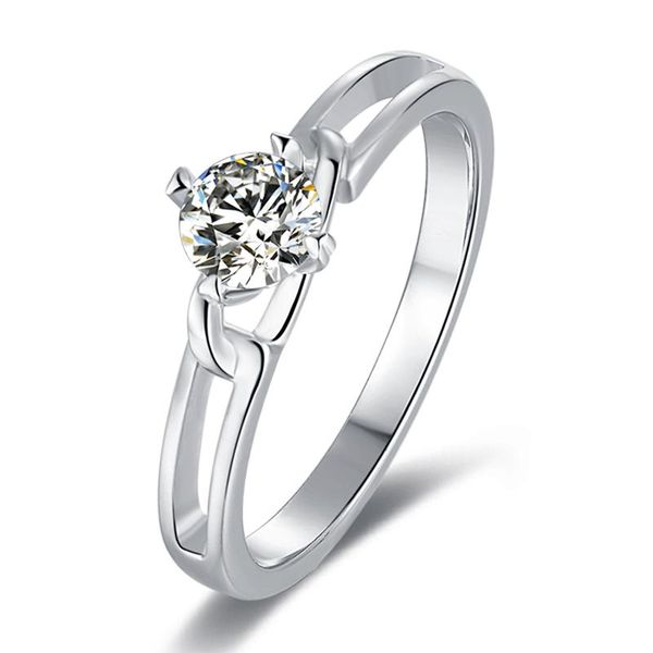 

cluster rings classic silver 925 brilliant cut 0.5 ct d color moissanite engagement ring diamond test past for women, Golden;silver