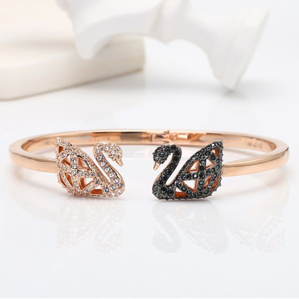 

bracelet shi jia black and white double-sided hollow swan female element crystal, Golden;silver