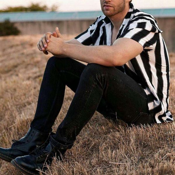 

shirtsstriped men's short sleeve shirt men's printed shirt, White;black