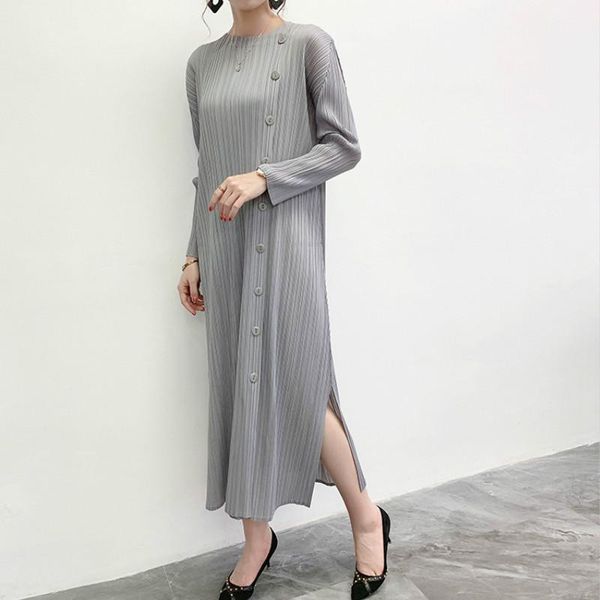 

casual dresses plus size dress for women 45-75kg 2021 spring round neck long sleeves elastic loose miyake pleated split midi, Black;gray