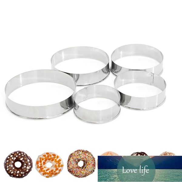 Ferramentas de pastelaria 5 pcs / conjunto de metal redondo círculo forma cortador de cookie molde fondant mousse bolo decorando kitchen stencils acessórios