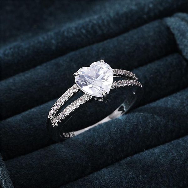 

wedding rings youhaocc style inlaid zircon heart-shaped ring fashion ladies proposal engagement party jewelry size: 6-10, Slivery;golden