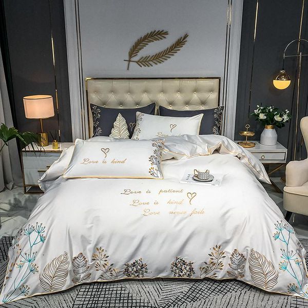

bedding sets 2021 luxury egypt cotton elegant simple set embroidery duvet cover flat sheet pillowcases  king size household 4pcs